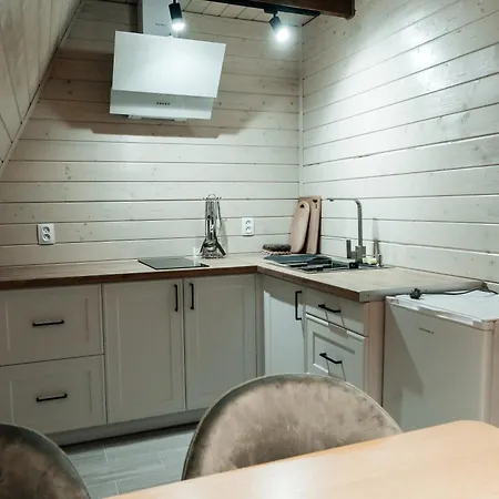 Apartment в тиші келечина