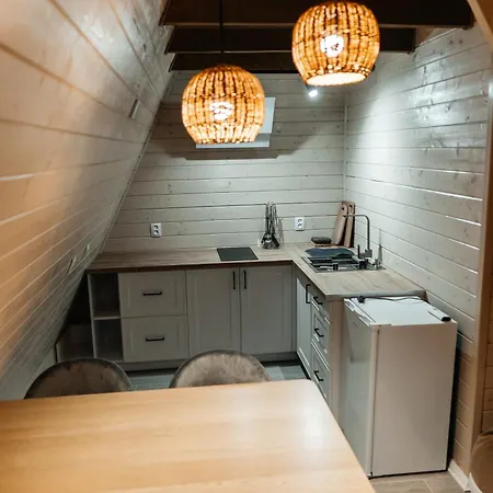 в тиші келечина