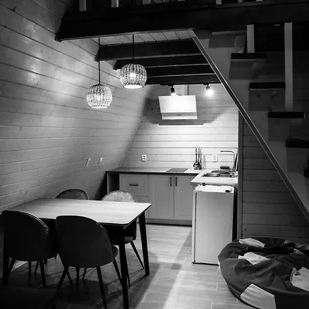 в тиші келечина