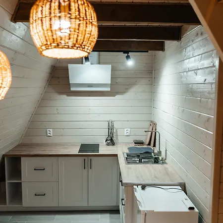 в тиші келечина