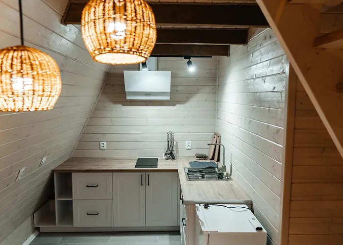 в тиші келечина